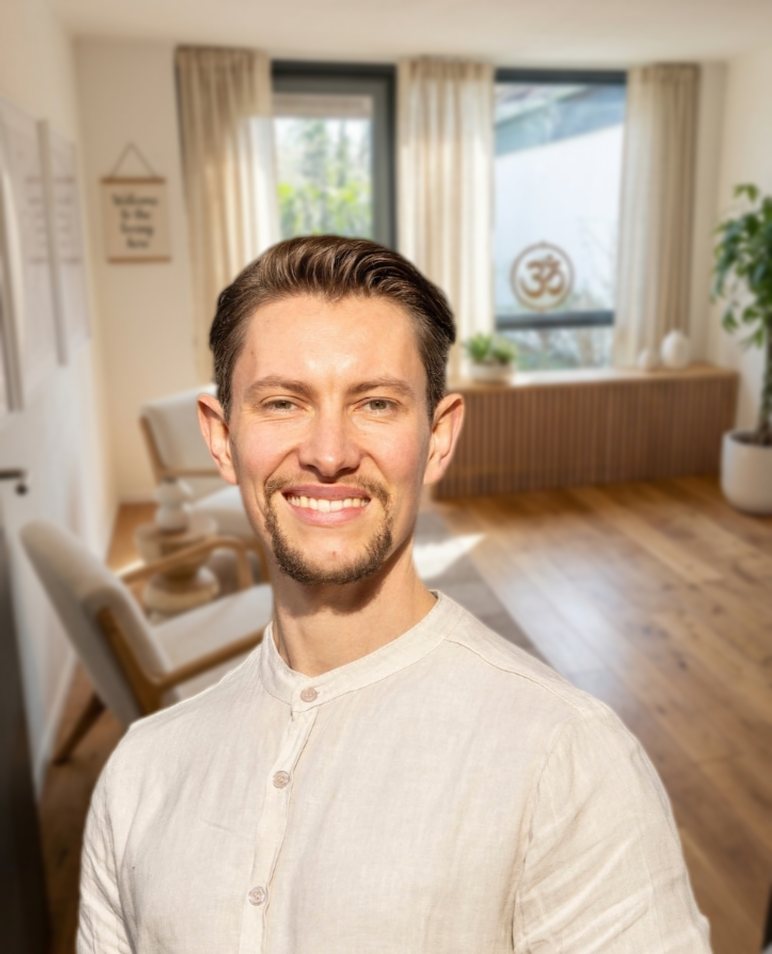 Philipp Voß in seiner Praxis in Wienhausen